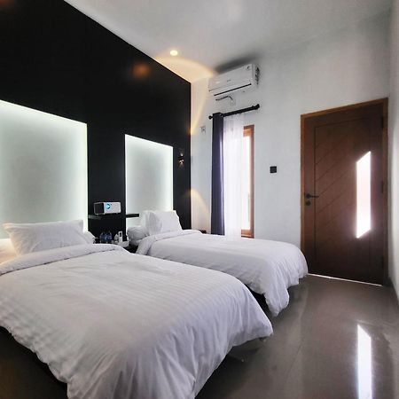 Cabin15 - Syariah Blitar Dış mekan fotoğraf